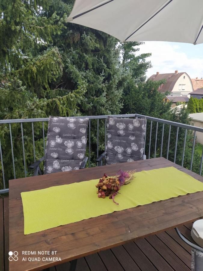 Kreativ Ferienwohnung Domizil Der Sinne Bad Liebenwerda Exterior foto